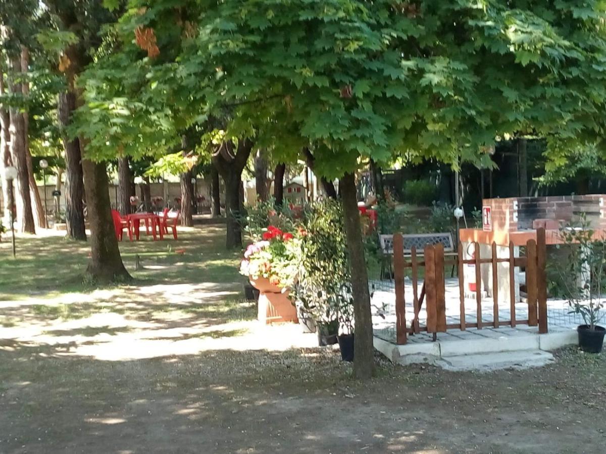 Cabana Camp Hotel Massa  Bagian luar foto